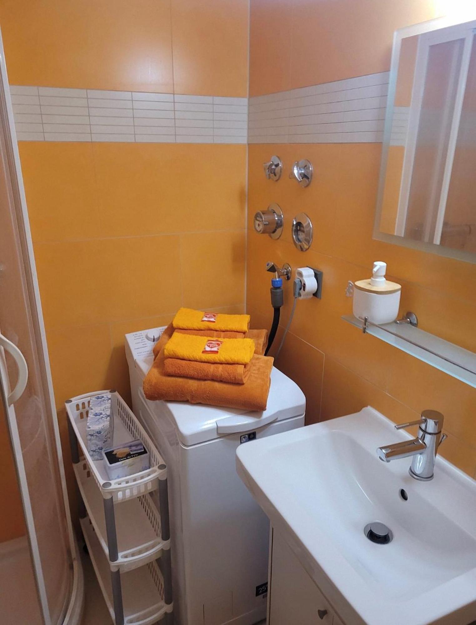 Schnuckeliges Appartement In Prien Am Chiemsee Exteriér fotografie