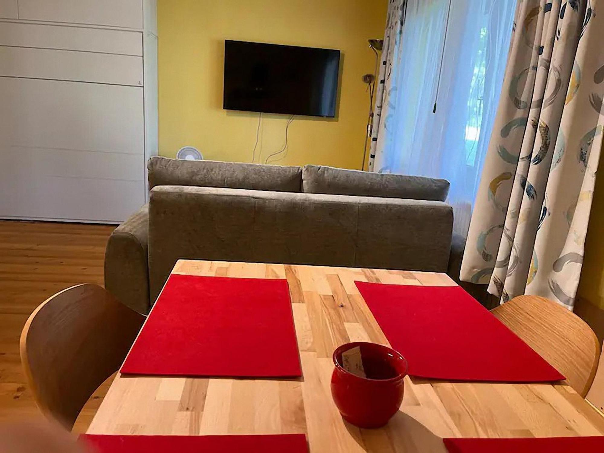 Schnuckeliges Appartement In Prien Am Chiemsee Exteriér fotografie